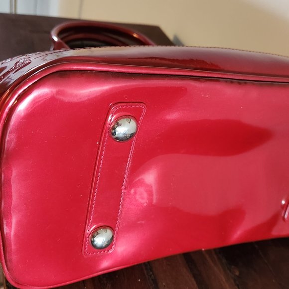 Hello Kitty X Loungefly Red Purse - Picture 11 of 11